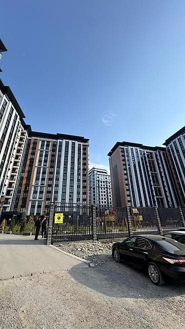 запад: Коммерческое помещение “Nurzaman City” 246м2 open space (есть — 1