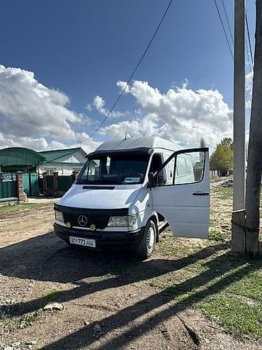 фикс lowii: Легкий грузовик, Mercedes-Benz, Дубль, 3 т, Б/у — 1