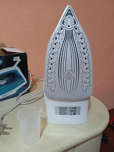 утюжная доска: Утюг паровой Sokany SK-11023 - Мощность: 1200–1600 Вт (см. шильдик на — 4