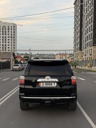 Toyota 4Runner: 2016 г., 4 л, Автомат, Бензин, Внедорожник — 2