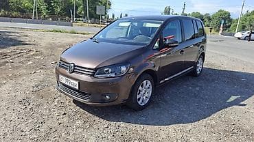 Унаа: Volkswagen Touran: 2018 г., 1.6 л, Кол менен иштөөчү, Бензин, Вэн/Минивэн — 1