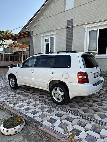 Транспорт: Toyota Kluger: 2002 г., 2.4 л, Автомат, Бензин, Кроссовер — 10
