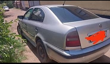 Унаа сатуу: Skoda Octavia: 1998 г., 1.6 л, Кол менен иштөөчү, Бензин, Седан — 5
