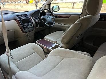 16 цена: Toyota Ipsum: 2003 г., 2.4 л, Автомат, Бензин, Минивэн — 8