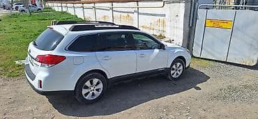 chevrole spark: Subaru Outback: 2010 г., 2.5 л, Автомат, Универсал — 2