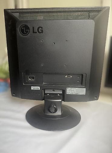 Техника и электроника: Монитор, LG, Б/у, LCD, 19" - 20" — 2