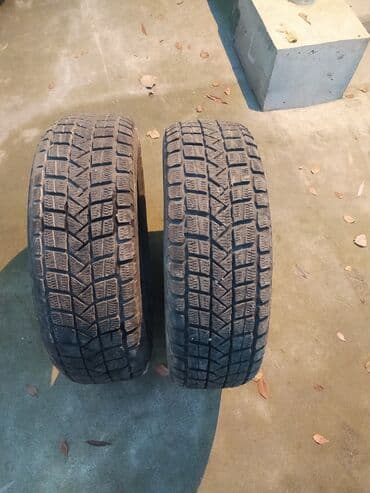 шины бишкек дордой: Шиналар 215 / 70 / R 15, Кыш, Колдонулган, Жуп, Vietnam, Maxxis — 1