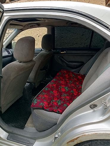 type r: Honda Civic: 2002 г., 1.6 л, Ручные, Бензин, Седан — 5