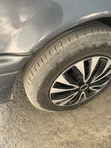 кресло на спринтер: Volkswagen Passat: 1995 г., 1.8 л, Механика, Бензин, Универсал — 3