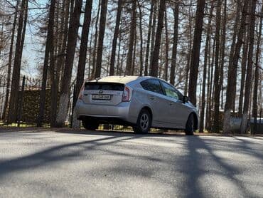 продаю или меняю на дом: Toyota Prius: 2013 г., 1.8 л, Автомат, Гибрид, Универсал — 6