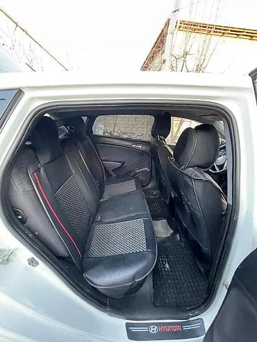 hyundai getz автомобил: Hyundai Solaris: 2016 г., 1.4 л, Автомат, Бензин — 9