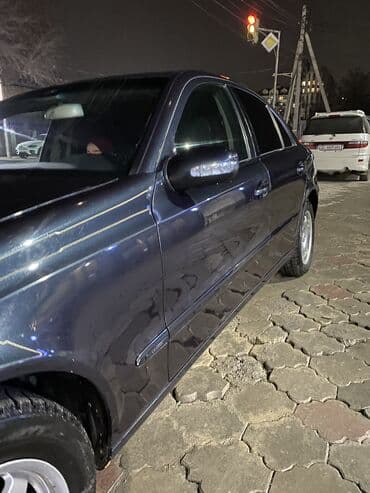 дом на обмен: Mercedes-Benz E-Class: 2002 г., 2.2 л, Автомат, Дизель, Седан — 5