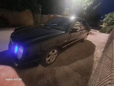 форд экскурсион: Mercedes-Benz E-Class: 1995 г., 3.2 л, Автомат, Бензин, Седан — 8