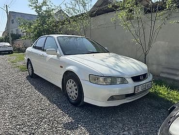 Honda Accord: 2002 г., 1.8 л, Автомат, Бензин, Седан