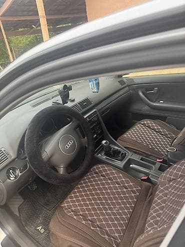 Audi: Audi A4: 2001 г., 2 л, Механика, Бензин, Седан — 7