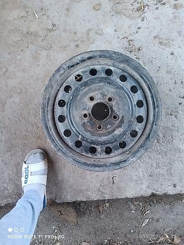 Железные Диски R 15 1 шт, отверстий - 5, Б/у at lalafo.kg Железные Диски R 15 1 шт, отверстий - 5, Б/у