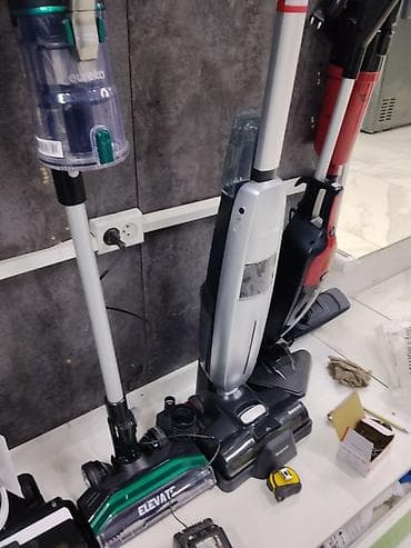 Вертикальные пылесосы для дома. Особенности: - Компактные