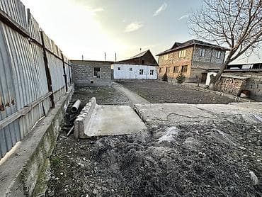 Фрунзе айылынан Yй сатылат! Участок 5 соток(угловой) Yй 4 бөлмөлүү 2
