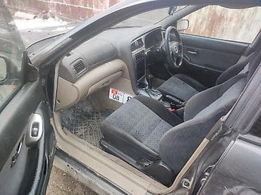 Subaru Legacy: 2002 г., 2 л, Автомат, Бензин, Универсал