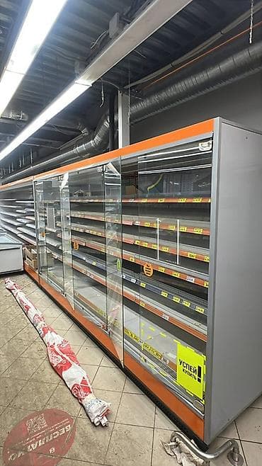 Холодильные витрины со стеклянными раздвижными дверями для магазина
