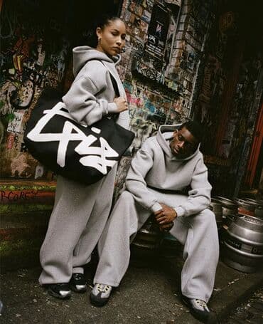 комбинезон gap: Комплект, широкие штаны внутри флис. Толстовка. Отдам всё за 1500 — 6