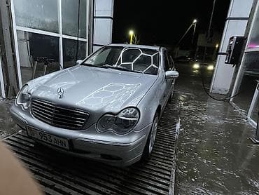 Mercedes-Benz C-Class: 2000 г., 2 л, Автомат, Бензин, Седан at lalafo.kg Mercedes-Benz C-Class: 2000 г., 2 л, Автомат, Бензин, Седан