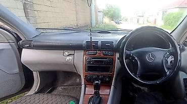 Mercedes-Benz C-Class: 2003 г., 1.8 л, Автомат, Бензин, Седан