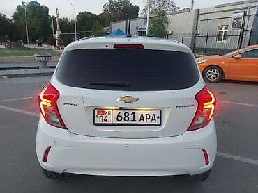 сиденья спарк: Chevrolet Spark: 2020 г., 0.1 л, Автомат, Бензин, Хэтчбэк — 9