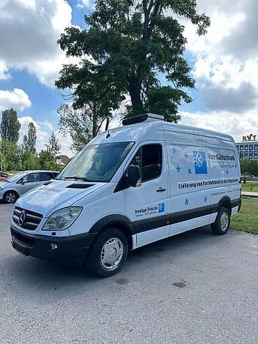 витринний холодильник: Продаётся Mercedes- Benz Sprinter Rex средняя база высокая крыша — 3