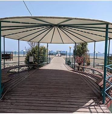 гостевой дом на иссык куле: 🏡 **Срочно продаю / меняю коттедж (Ыссык-Куль, Кожояр, Лагуна Сити)** — 10