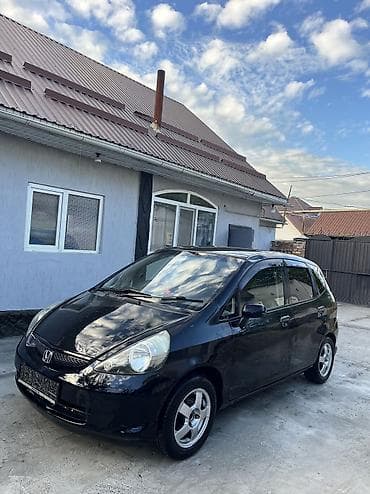 срочно хонда фит: Honda Fit: 2003 г., 1.3 л, Бензин, Хэтчбэк — 2