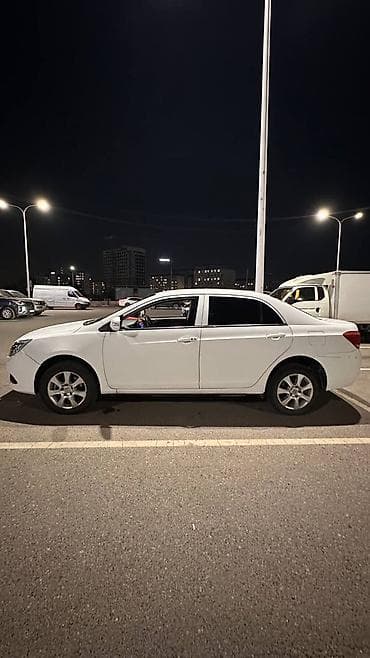 byd f3: BYD E5: 2017 г., Робот, Гибрид, Седан — 3