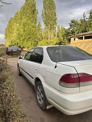 Honda Civic: 2000 г., 1.5 л, Автомат, Бензин, Седан — 2