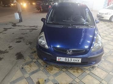 Honda Fit: 2001 г., 1.3 л, Механика, Бензин, Хэтчбэк