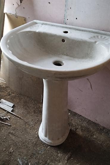 Раковина для ванной, Особенности: Глянцевое, Материал: Керамика