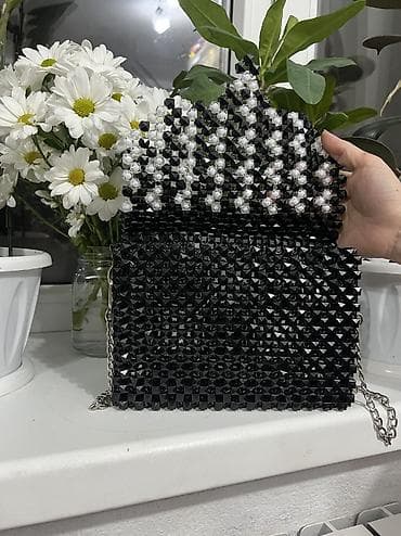 сколько стоят барсетки: Клатч, Материал: Бусины, Женские, Новый — 5