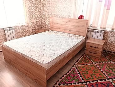 Спальные гарнитуры: Двуспальная кровать с высоким изголовьем + матрас и прикроватная тумба — 2