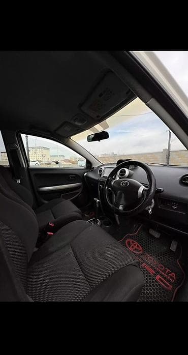 2 gz: Toyota Ist: 2003 г., 1.5 л, Автомат, Бензин, Хэтчбэк — 5