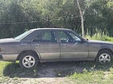 Унаа: Mercedes-Benz W124: 1989 г., 2.6 л, Кол менен иштөөчү, Седан — 1