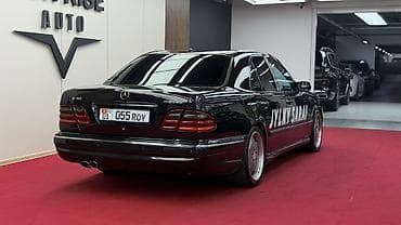 55: Mercedes-Benz E-класс AMG: 2000 г., 5.5 л, Автомат, Бензин, Седан — 3