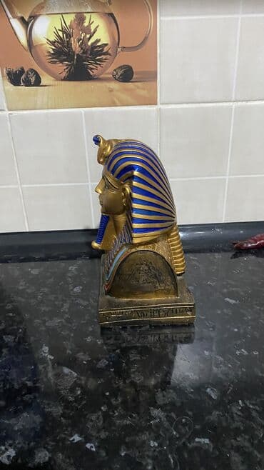 стоимость фарфоровых статуэток: Статуя Фараона деревянный,точно не знаю
1500 сом — 5