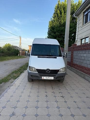 sd флешка: Mercedes-Benz Sprinter (длинная база, высокий кузов), белый фургон — 5