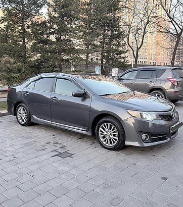 camry 2011: Toyota Camry: 2012 г., 2.5 л, Автомат, Бензин, Седан — 1
