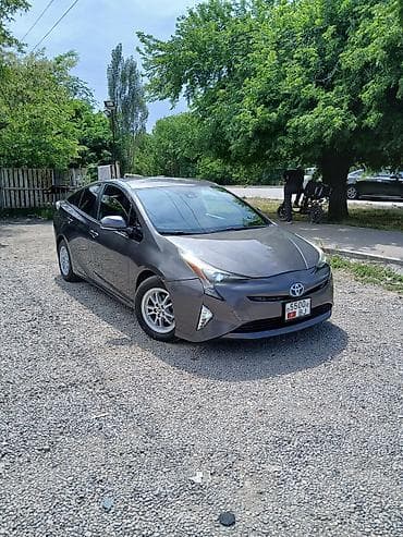 prius v: Toyota Prius: 2016 г., 1.8 л, Вариатор, Гибрид, Хэтчбэк — 9