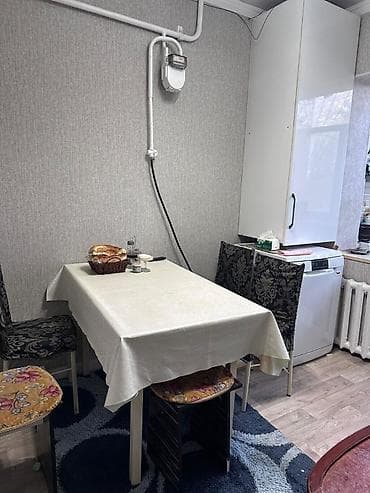 Недвижимость: 3 комнаты, 62 м², 105 серия, 1 этаж, Старый ремонт — 6