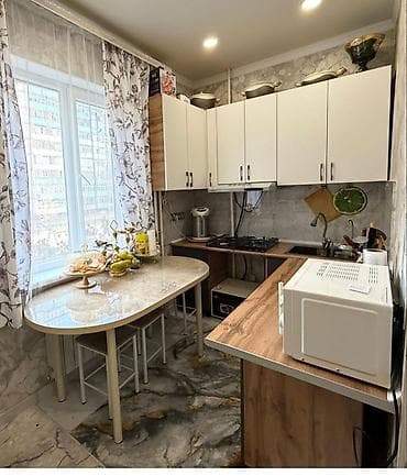 Недвижимость: 1 комната, 35 м², 106 серия, 2 этаж, Евроремонт — 7