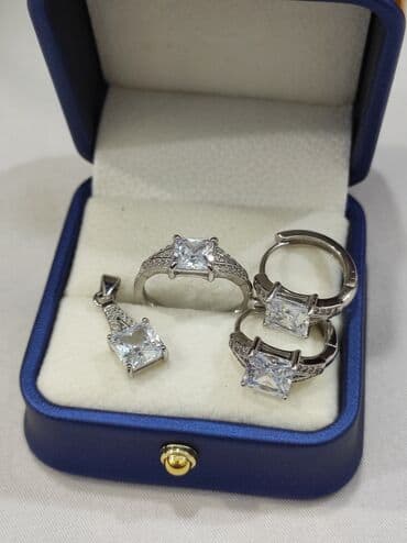 свадебные платья от производителя: Серебряный набор под Карьтие Серебро 925 пробы Размеры имеются — 6