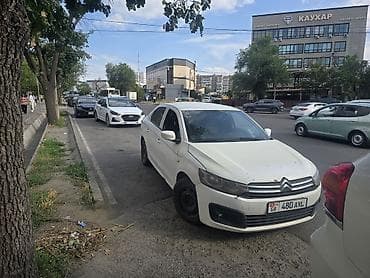 Citroen C-Elysee: 2018 г., 1.6 л, Кол менен иштөөчү, Бензин, Седан