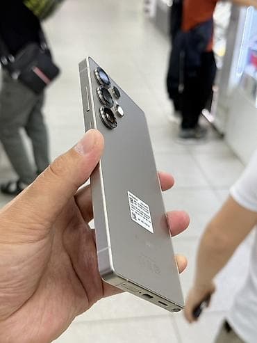 iphone 5c: Samsung Galaxy S25 Ultra, Б/у, 256 ГБ, цвет - Серебристый, 2 SIM — 3