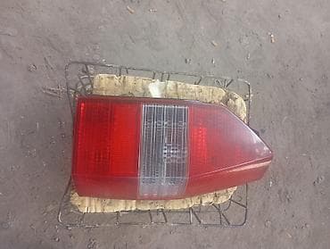 Задний правый стоп-сигнал Mitsubishi 1998 г., Б/у, Оригинал, Япония